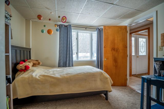 138 Pine Ridge Circle, Lyndon, VT 05851