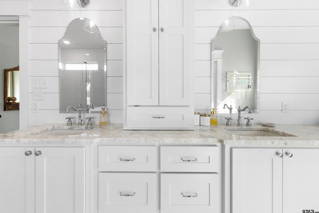 20247 Deer Hollow Dr, Bullard, TX 75757