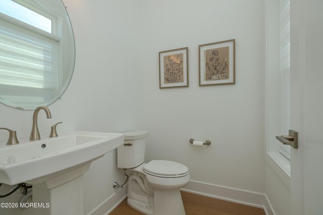 12 Linder Court 186, Middletown, NJ 07748