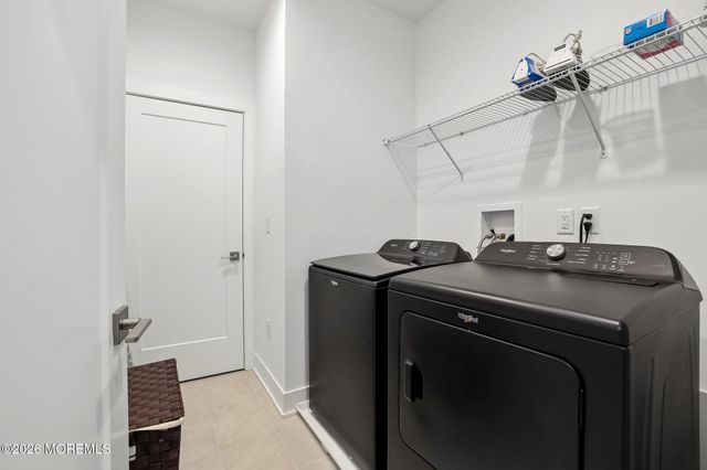 12 Linder Court 186, Middletown, NJ 07748