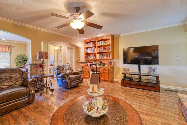 803 White Plains Road, Gaffney, SC 29340