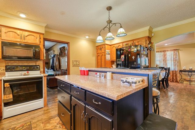 803 White Plains Road, Gaffney, SC 29340