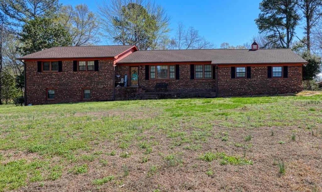 803 White Plains Road, Gaffney, SC 29340