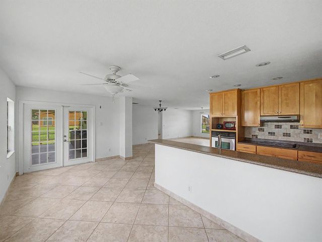 1149 SW Hogan Street, Port St. Lucie, FL 34983