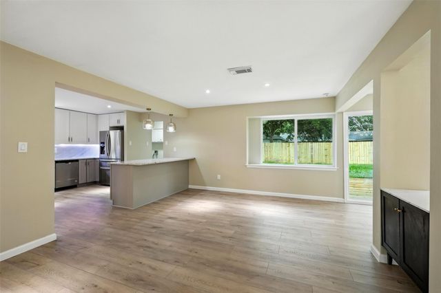 11726 Gardenglen Drive, Houston, TX 77070