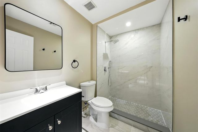 11726 Gardenglen Drive, Houston, TX 77070