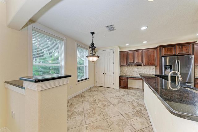 5200 MANORWOOD DRIVE 2D, Sarasota, FL 34235