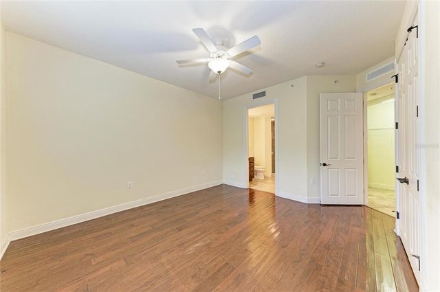 5200 MANORWOOD DRIVE 2D, Sarasota, FL 34235