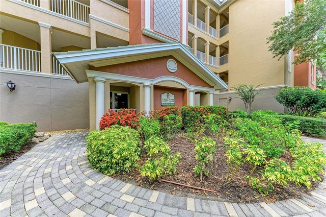 5200 MANORWOOD DRIVE 2D, Sarasota, FL 34235