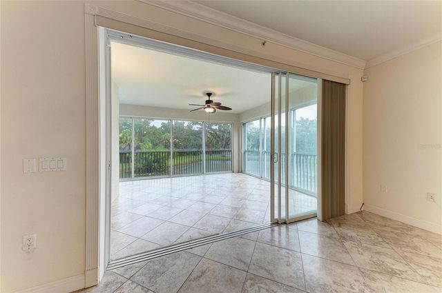 5200 MANORWOOD DRIVE 2D, Sarasota, FL 34235
