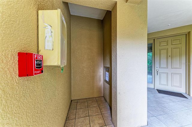 5200 MANORWOOD DRIVE 2D, Sarasota, FL 34235