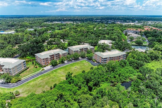 5200 MANORWOOD DRIVE 2D, Sarasota, FL 34235
