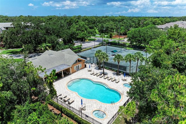 5200 MANORWOOD DRIVE 2D, Sarasota, FL 34235