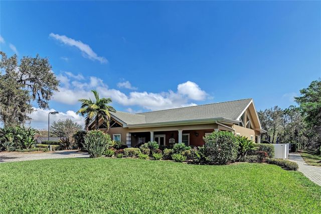 5200 MANORWOOD DRIVE 2D, Sarasota, FL 34235