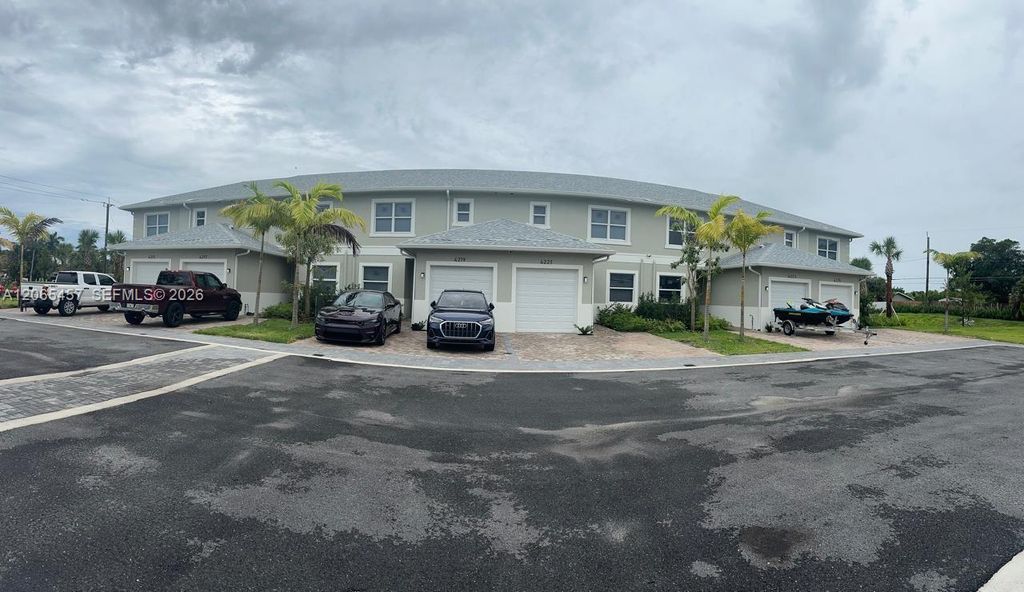 4215 Gulfstream Road, Lake Worth, FL 33461