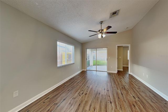 530 SCARLET MAPLE COURT, Plant City, FL 33563