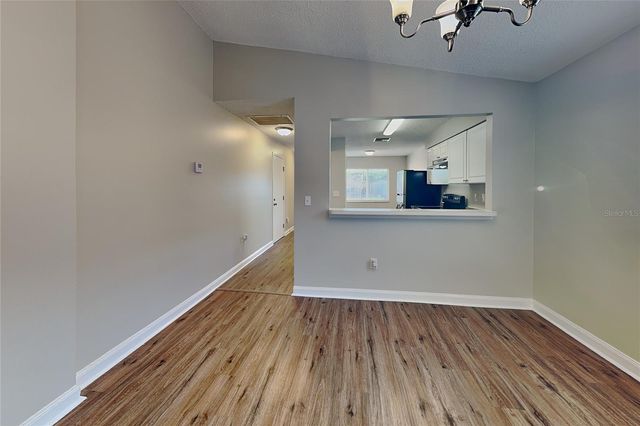 530 SCARLET MAPLE COURT, Plant City, FL 33563
