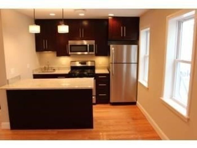 100 Old Harbor St 2, Boston, MA 02127