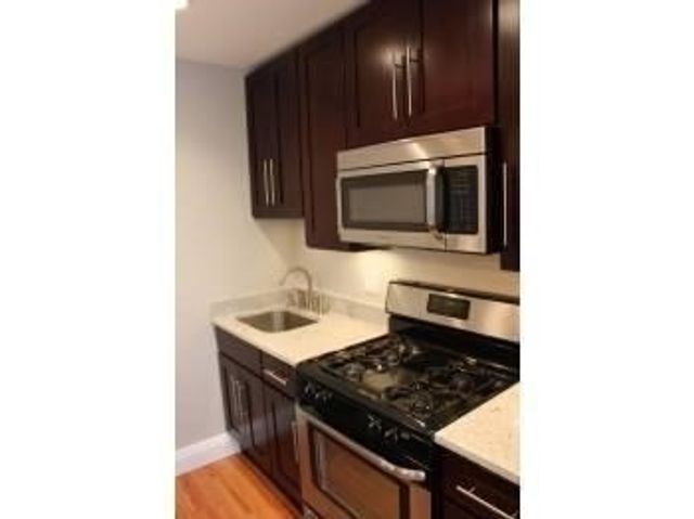 100 Old Harbor St 2, Boston, MA 02127