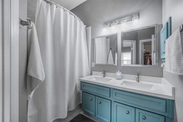 1028 La Rue Street, Houston, TX 77019