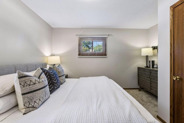 2301 Flag Avenue S, Saint Louis Park, MN 55426