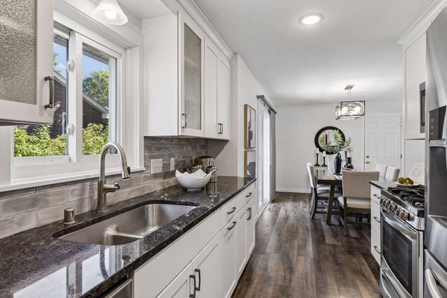 2301 Flag Avenue S, Saint Louis Park, MN 55426