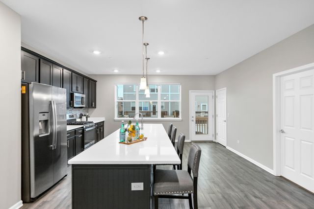 3306 Trillium Circle 3001, Rolling Meadows, IL 60008