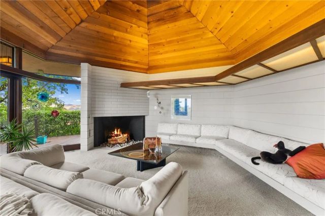 1501 Clearview Lane, North Tustin, CA 92705