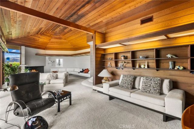 1501 Clearview Lane, North Tustin, CA 92705