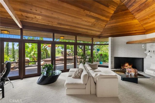 1501 Clearview Lane, North Tustin, CA 92705