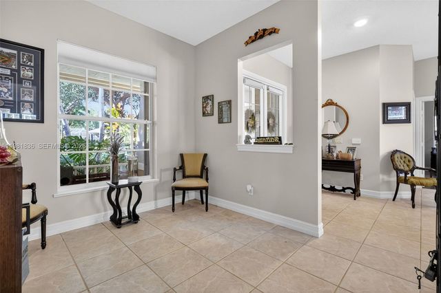 7702 SE Mammoth Dr, Hobe Sound, FL 33455