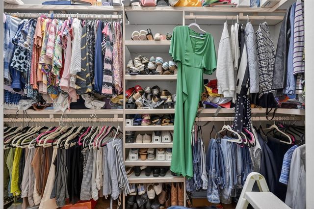 7702 SE Mammoth Dr, Hobe Sound, FL 33455