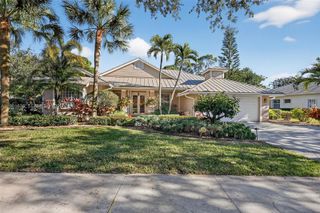 7702 SE Mammoth Dr, Hobe Sound, FL 33455