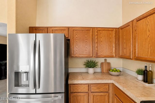 8966 E Alderpoint Way, Tucson, AZ 85730
