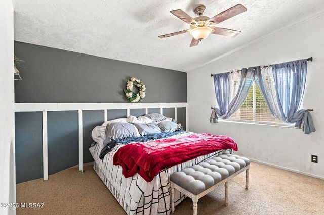 8966 E Alderpoint Way, Tucson, AZ 85730
