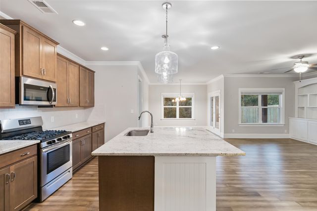 10849 Prairie Lake Drive, Apison, TN 37302