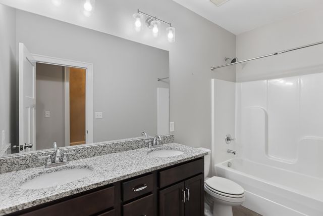 10849 Prairie Lake Drive, Apison, TN 37302