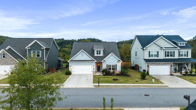 10849 Prairie Lake Drive, Apison, TN 37302