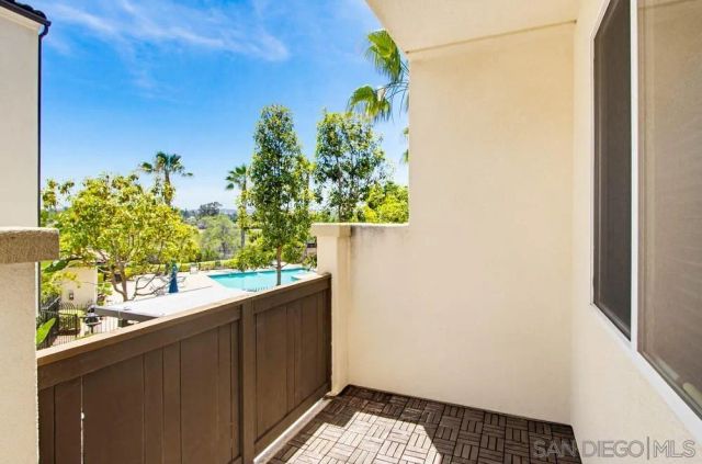 5069 Cascade Way 101, Oceanside, CA 92057