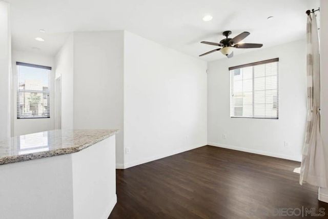 5069 Cascade Way 101, Oceanside, CA 92057
