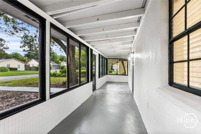 2405 New York Avenue, Savannah, GA 31404