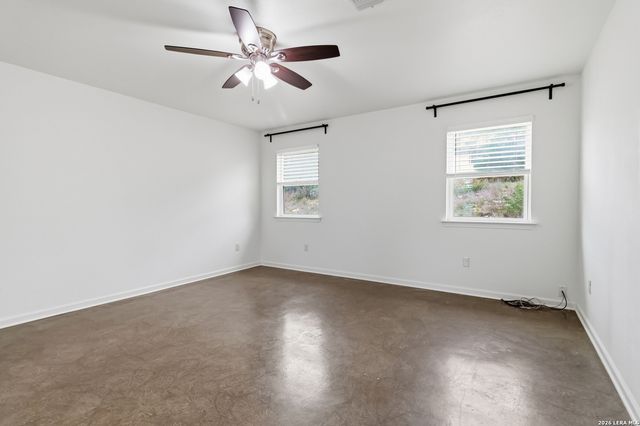 1060 POPLAR CT, Fischer, TX 78623