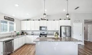 8540 MC GLOTHLIN Street, Jacksonville, FL 32210
