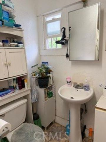 5723 Cimarron Street, Los Angeles, CA 90062