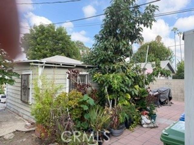 5723 Cimarron Street, Los Angeles, CA 90062