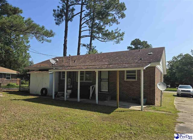 916 Fleetwood Dr, Mullins, SC 29574