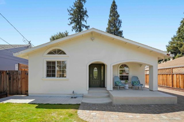 537 7th Avenue, Menlo Park, CA 94025