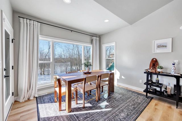 2531 S STELLITA CIRCLE, De Pere, WI 54115