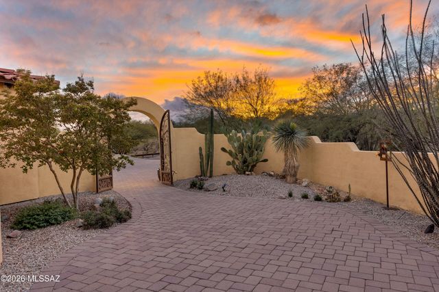 916 W Placita Quieta, Green Valley, AZ 85622