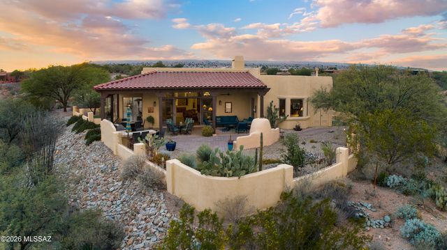 916 W Placita Quieta, Green Valley, AZ 85622